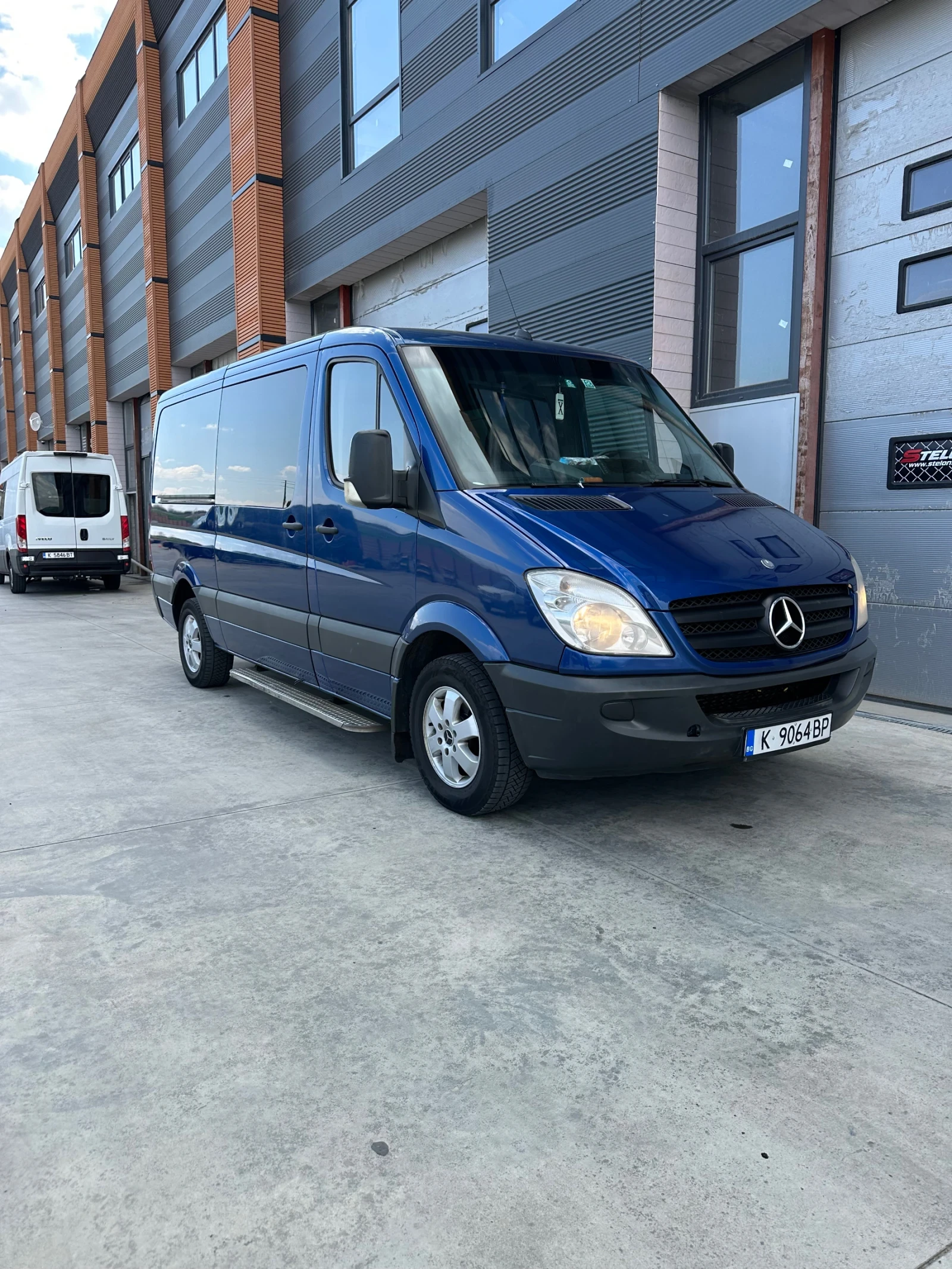 Mercedes-Benz Sprinter 319