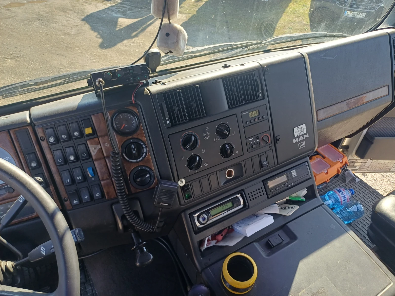 Man 26.403, снимка 16 - Камиони - 56596519