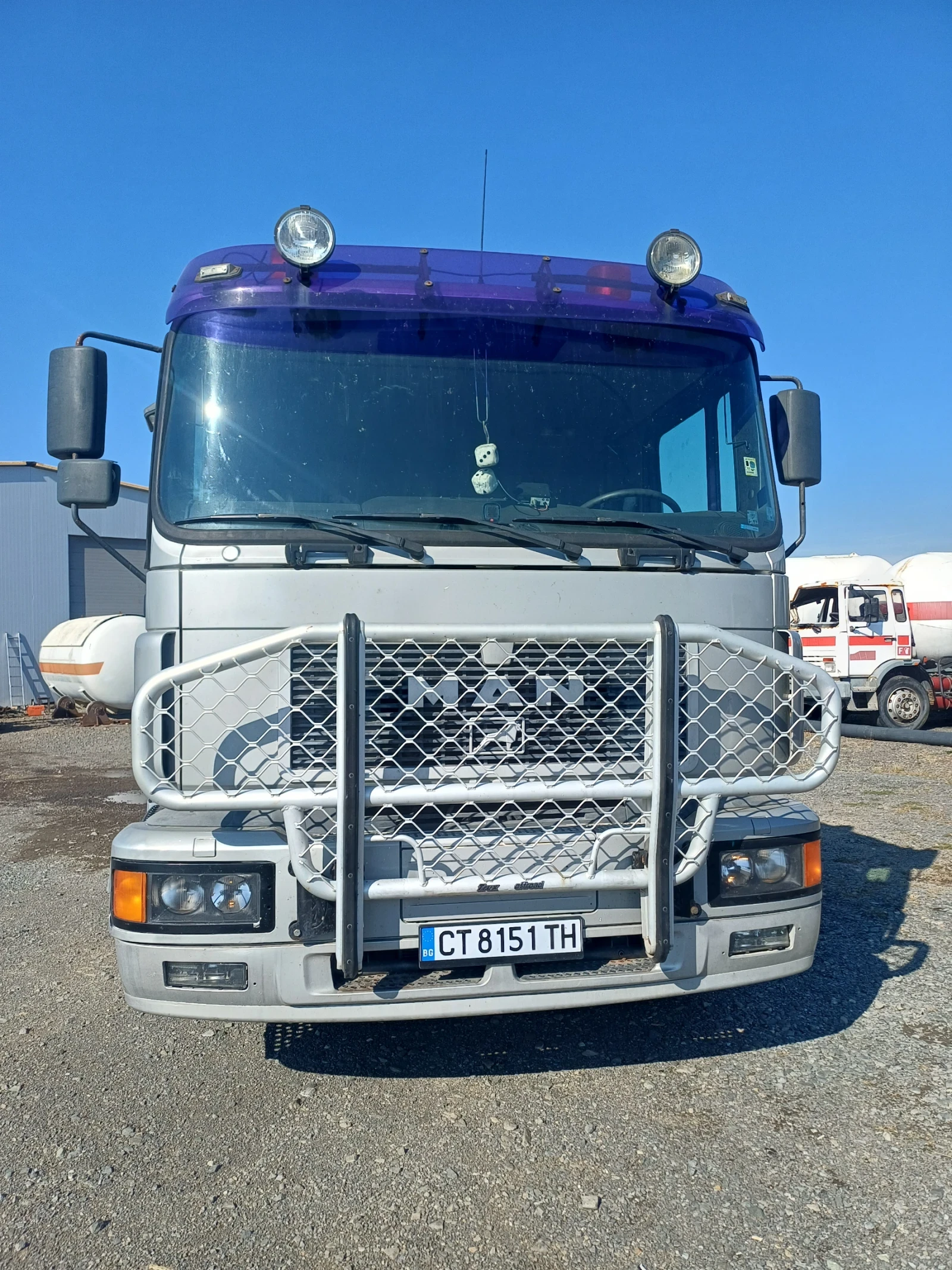 Man 26.403, снимка 2 - Камиони - 56596519