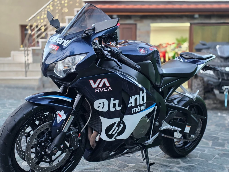 Honda Cbr 1000RR/ЛИЗИНГ, снимка 15 - Мотоциклети и мототехника - 52321308