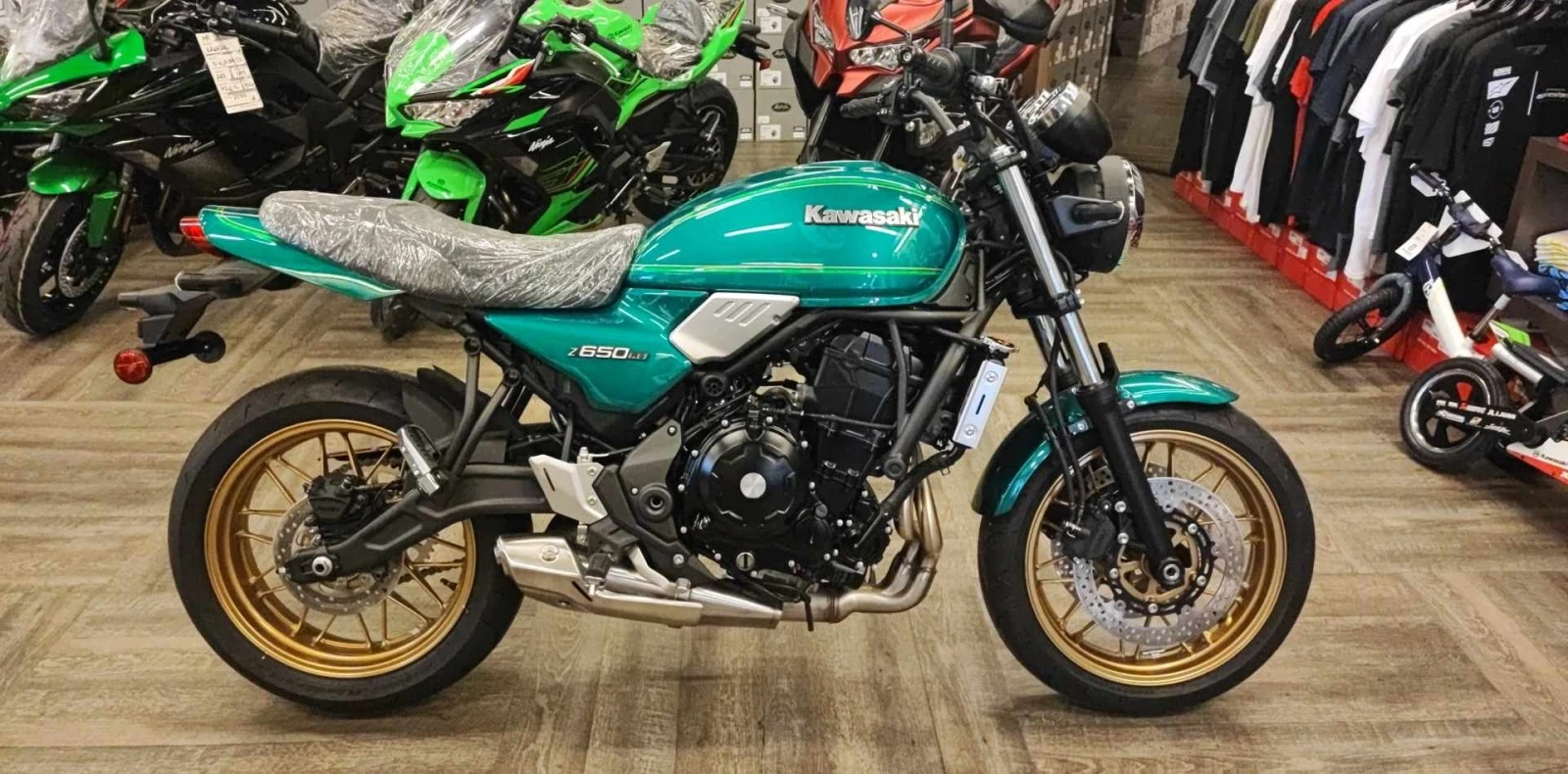 Kawasaki Z 650 RS 2023 - изображение 4