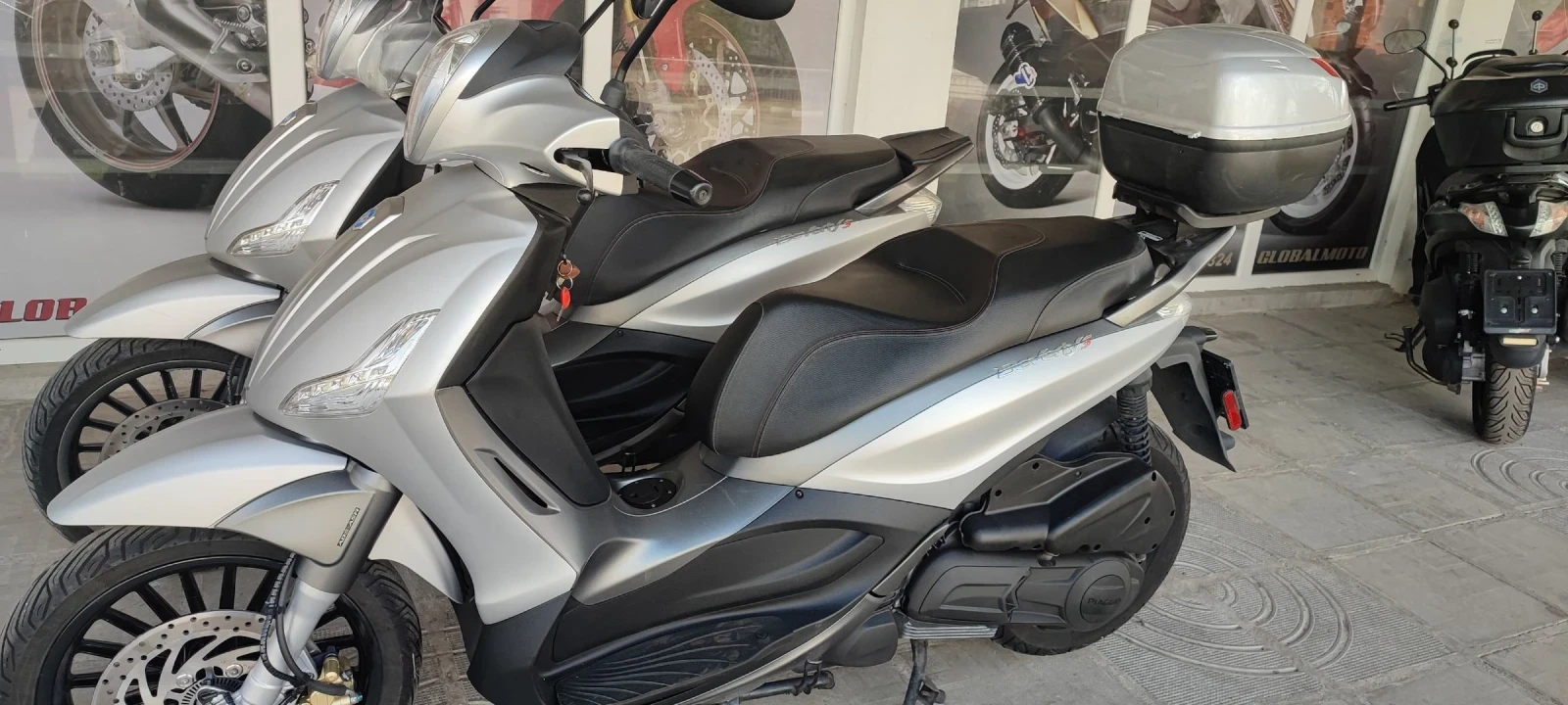 Piaggio Beverly  - изображение 8