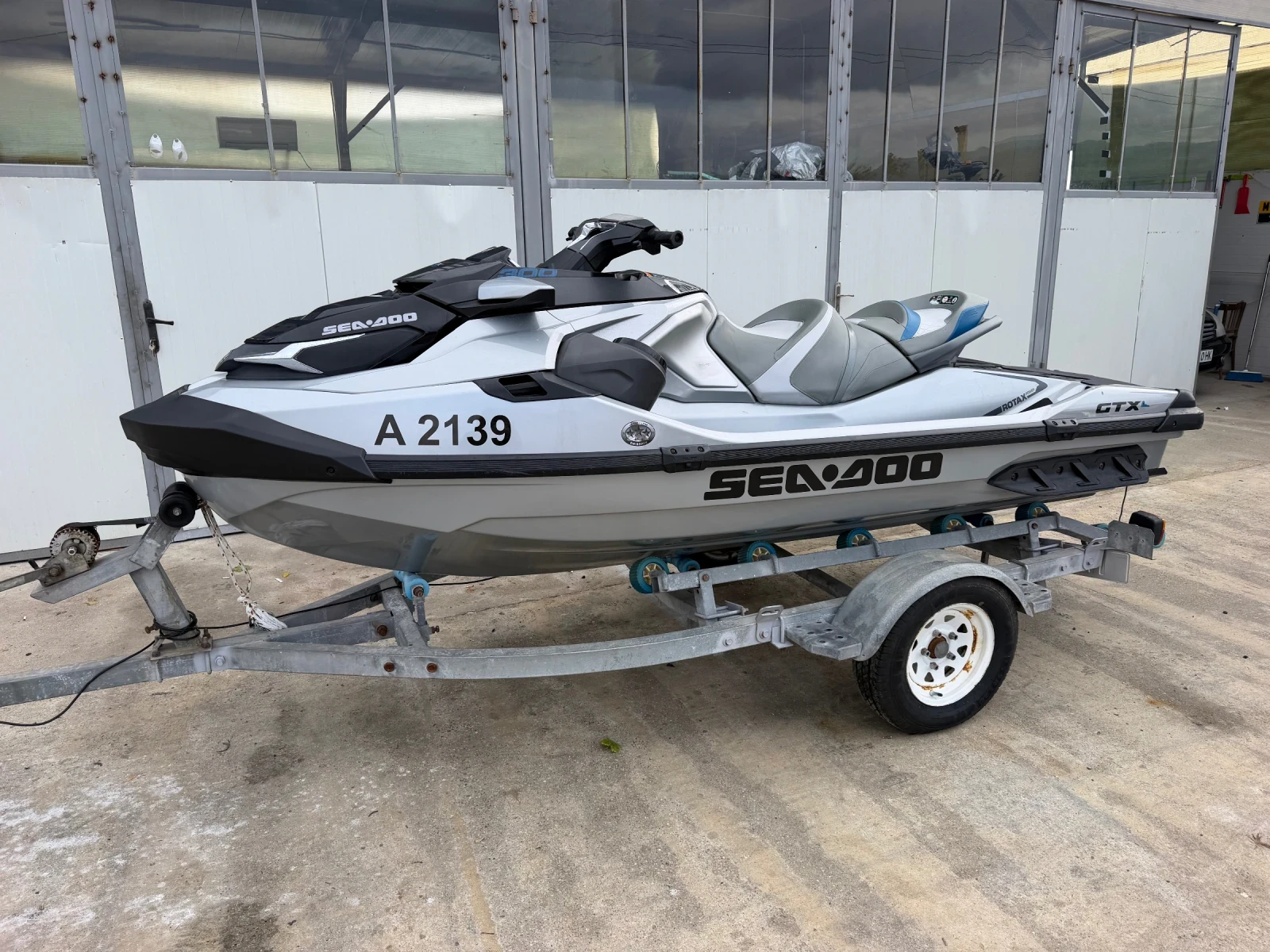 Джет Bombardier Sea Doo GTX 300