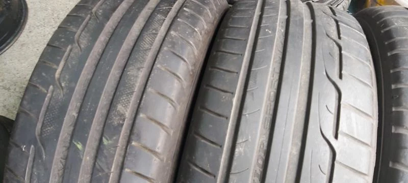 Гуми Летни 215/50R17, снимка 2 - Гуми и джанти - 34706881