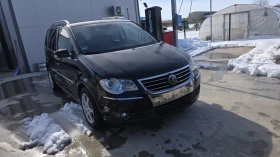 VW Touran 2.0 170, снимка 2