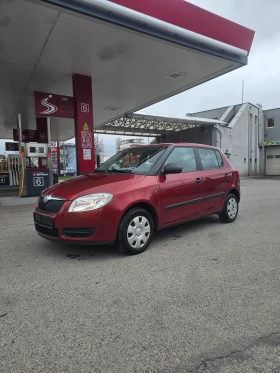 Skoda Fabia 1.4 86hp. 2009g., снимка 1