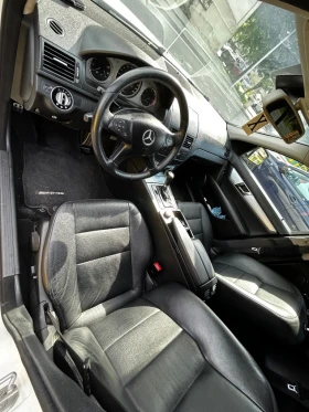 Mercedes-Benz C 320, снимка 5