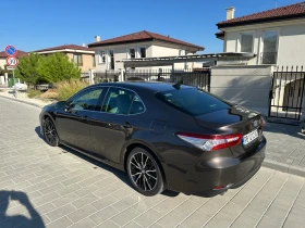 Toyota Camry 2.5 HYBRID 220 KC, снимка 3