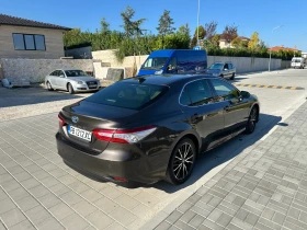 Toyota Camry 2.5 HYBRID 220 KC, снимка 9