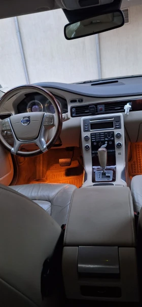 Volvo S80 2.4 D5 4x4 205hp кожа, снимка 1