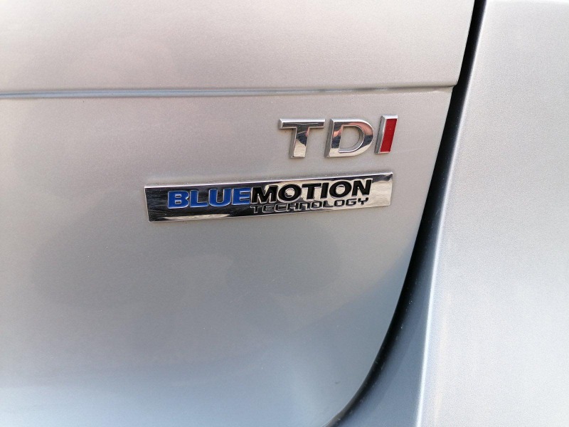 VW Passat blue motion , снимка 15 - Автомобили и джипове - 40134327