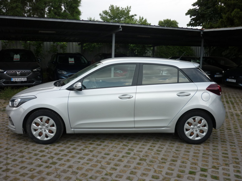 Hyundai I20 1.2i 84 к.с, снимка 8 - Автомобили и джипове - 46190582