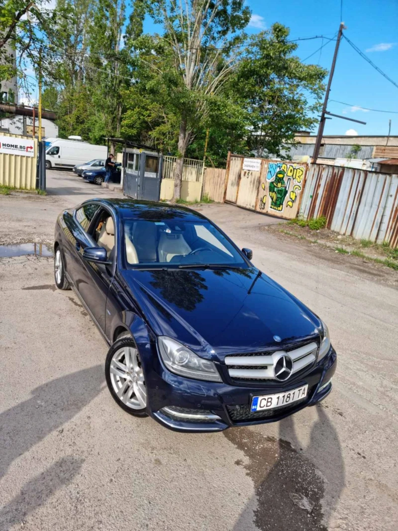 Mercedes-Benz C 220, снимка 3 - Автомобили и джипове - 47216091