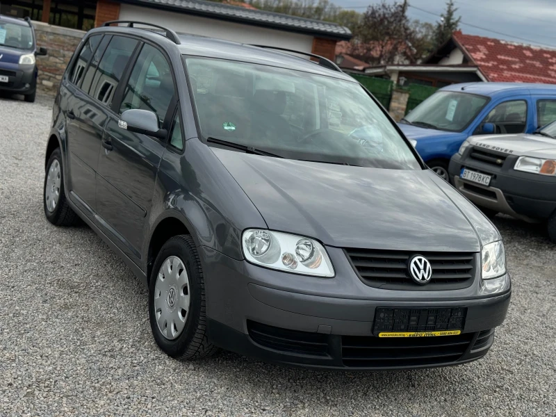 VW Touran 1.9TDI 105кс 6с 7-места КЛИМАТРОНИК , снимка 1 - Автомобили и джипове - 47308034