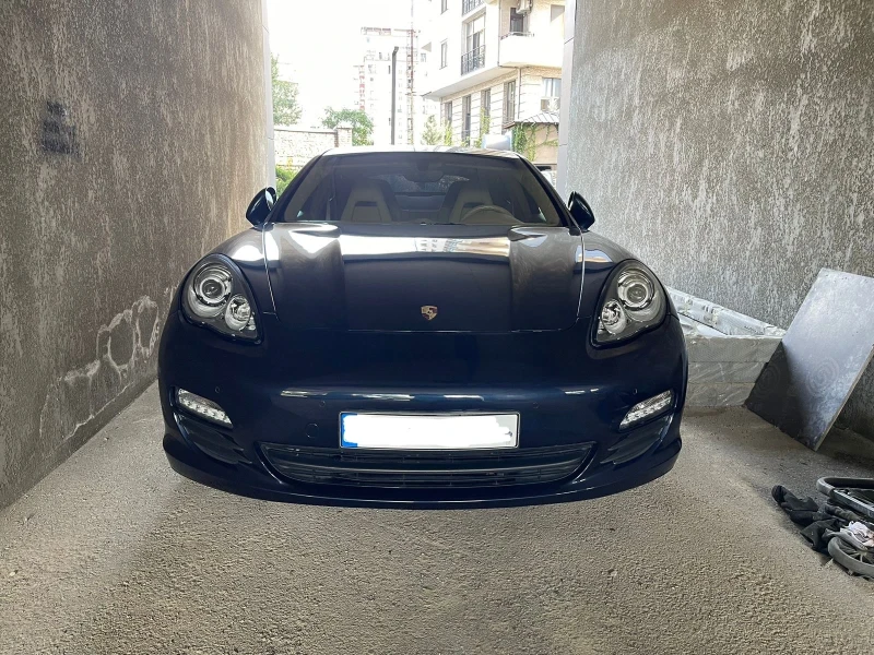 Porsche Panamera, снимка 1 - Автомобили и джипове - 47345500