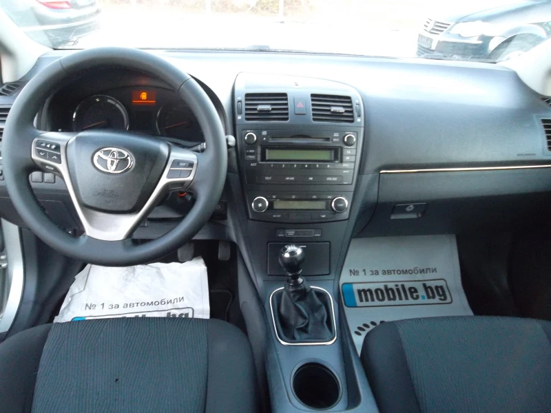 Toyota Avensis 2.2 D4D-126, снимка 9 - Автомобили и джипове - 47814192