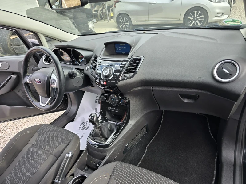 Ford Fiesta 1.5 TDCI TITANIUM, снимка 11 - Автомобили и джипове - 48881500