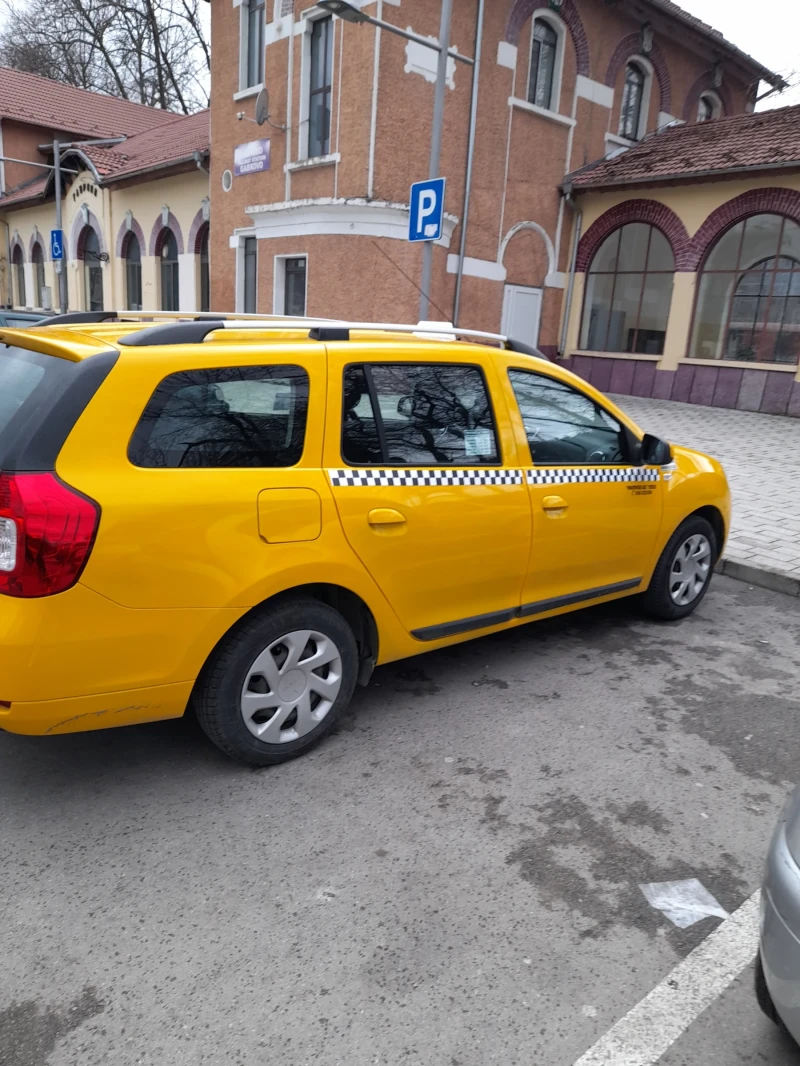 Dacia Logan Комби, снимка 4 - Автомобили и джипове - 49387513