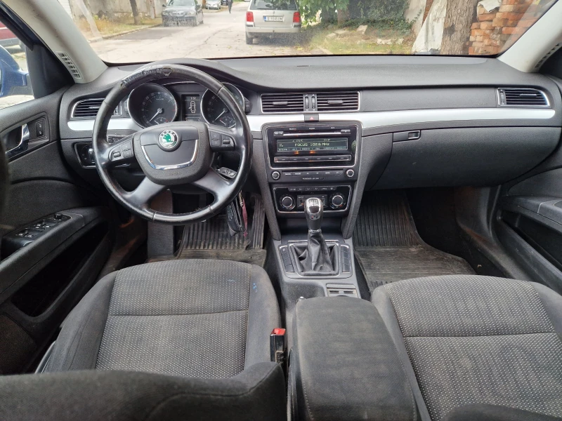 Skoda Superb 1.9 TDI, снимка 6 - Автомобили и джипове - 51988628