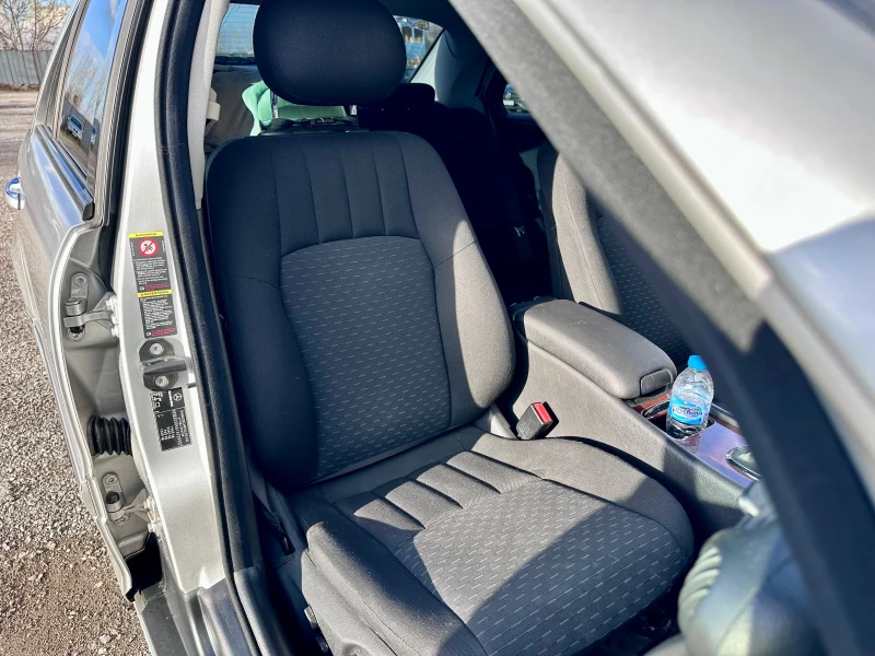 Mercedes-Benz C 180 Kompressor* Facelift* GAZ* NAVI, снимка 12 - Автомобили и джипове - 52598112