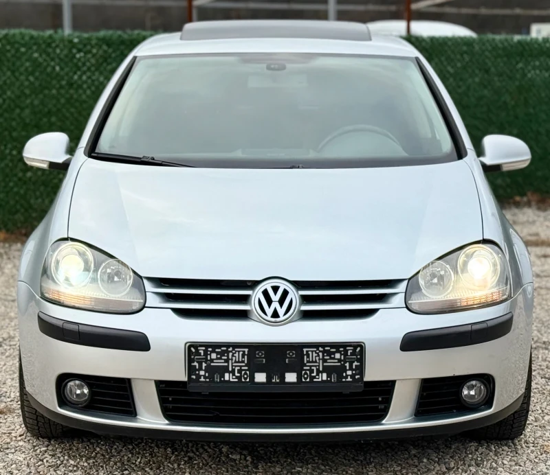 VW Golf 1.9TDi 105hp XENON, снимка 2 - Автомобили и джипове - 52630957
