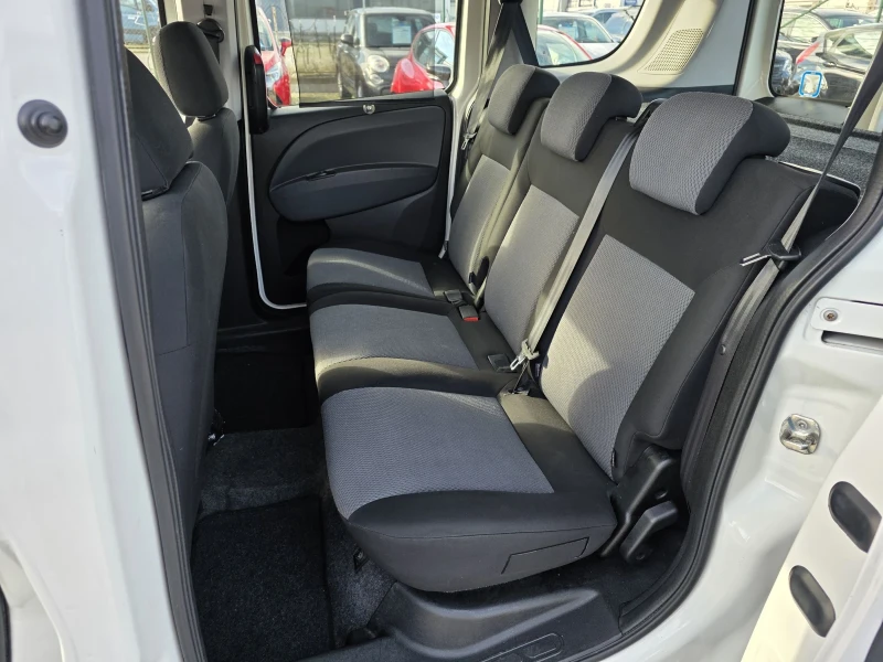 Fiat Doblo 1.6 M-JET Лизинг, снимка 13 - Автомобили и джипове - 52828669