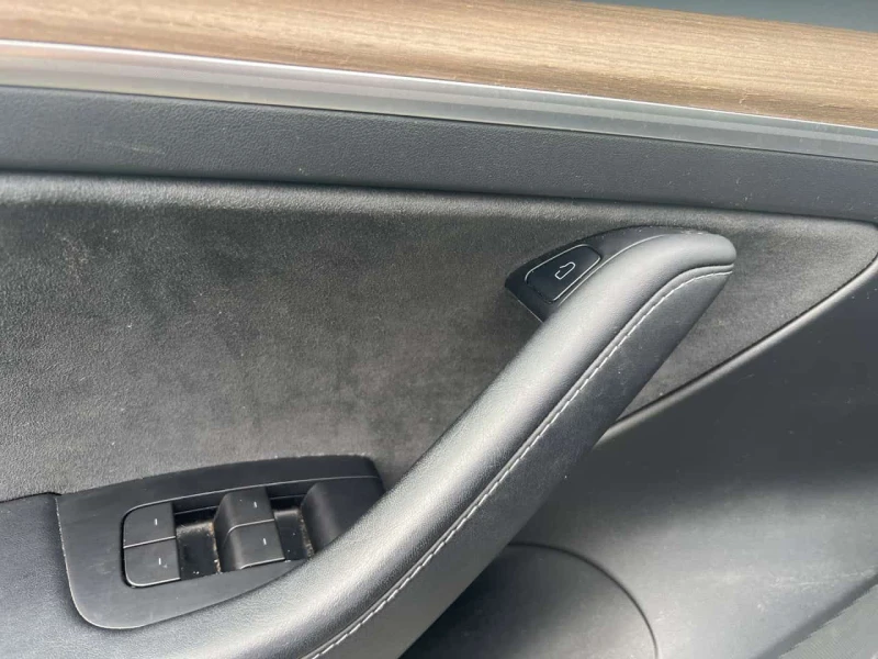 Tesla Model 3 * RWD * CARFAX * ПАНОРАМА * KEYLESS * , снимка 13 - Автомобили и джипове - 53580847