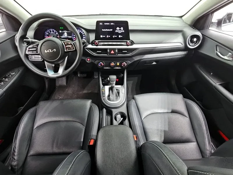 Kia K3 2Nd Generation 1.6 Trendy  , снимка 7 - Автомобили и джипове - 54953952