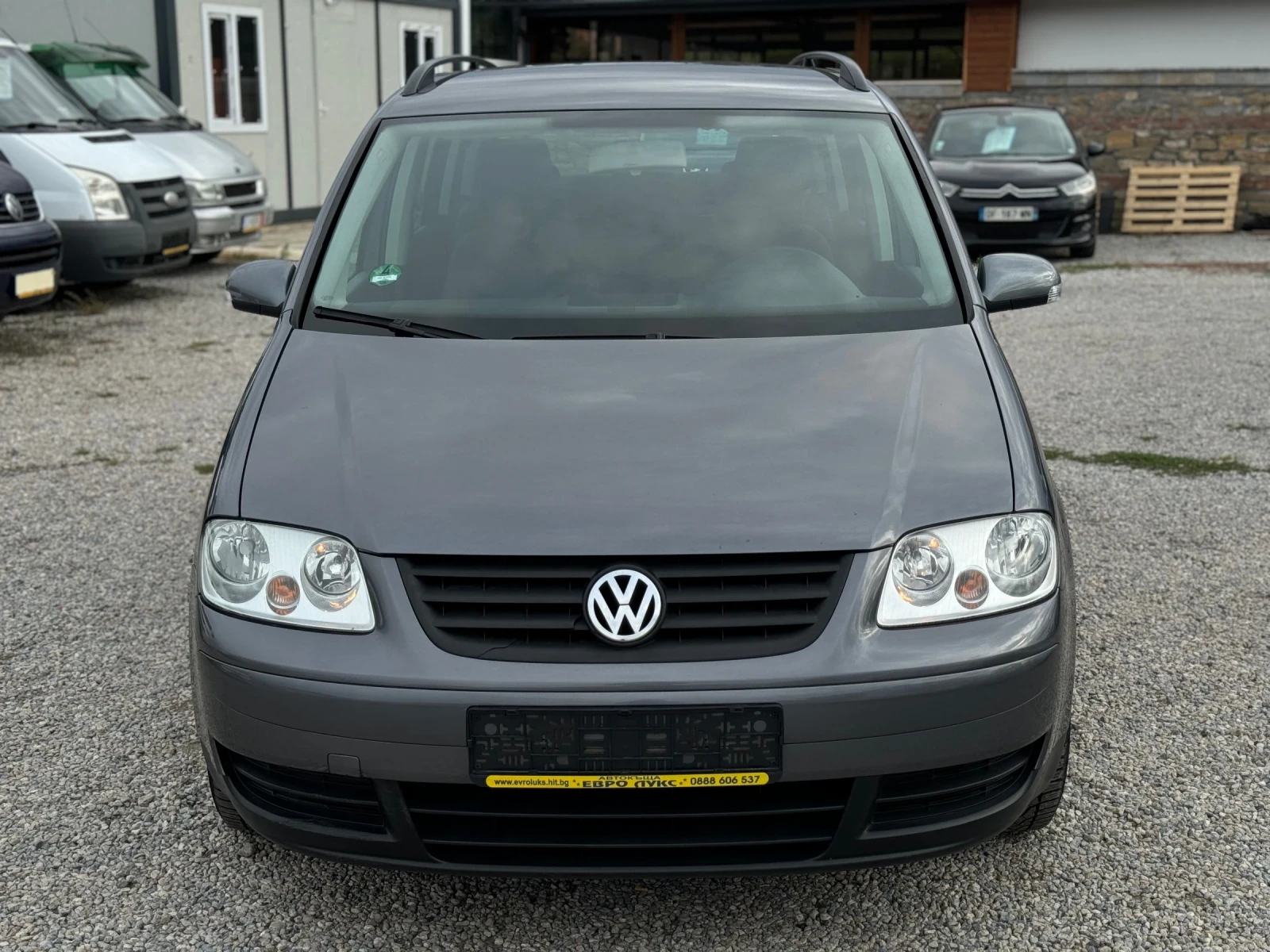 VW Touran 1.9TDI 105кс 6с 7-места КЛИМАТРОНИК  - изображение 2