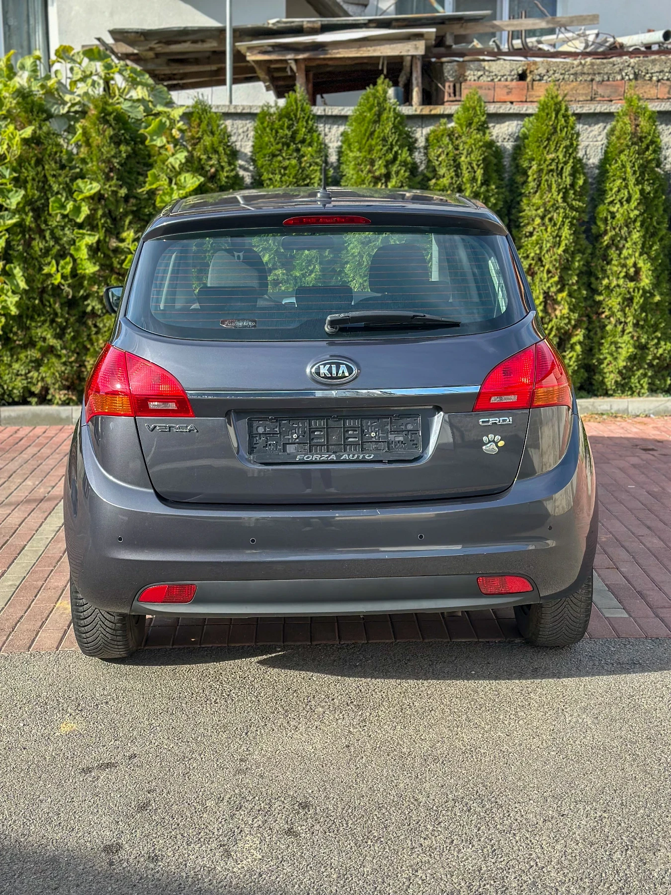 Kia Venga 1.4 CRDI Euro 6B - изображение 4