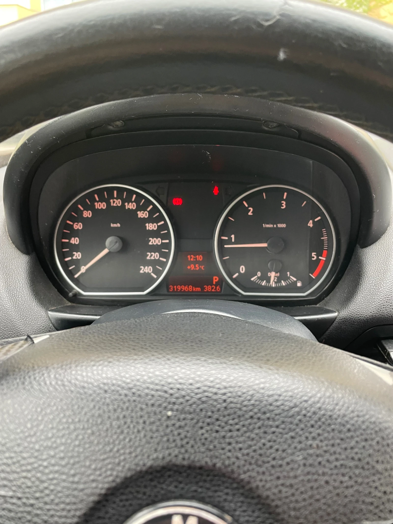 BMW 120  - изображение 9