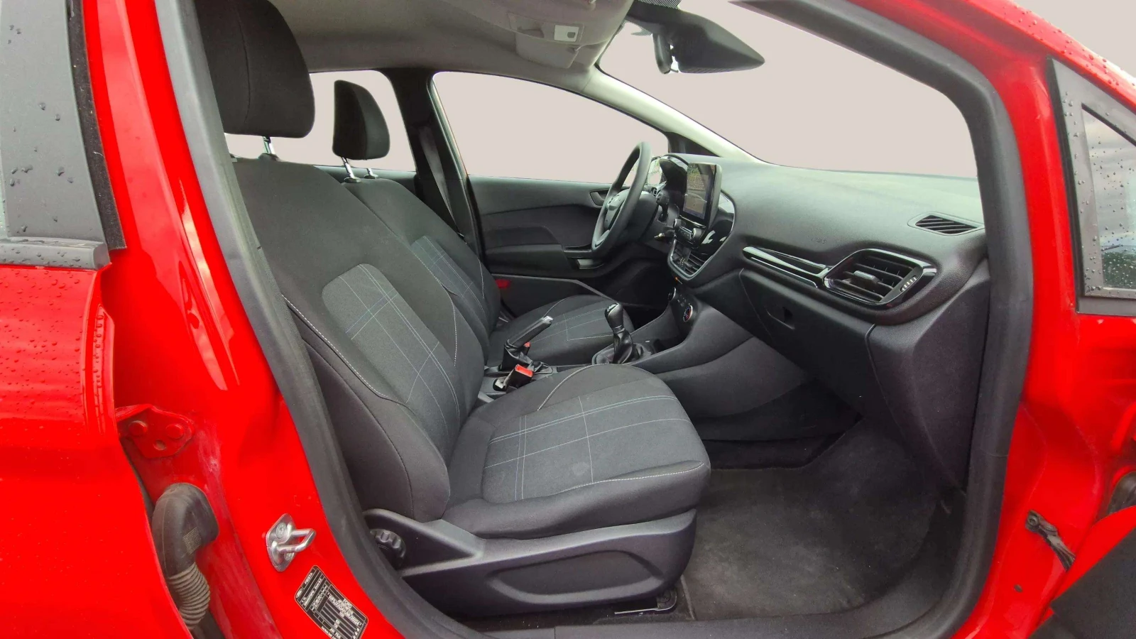 Ford Fiesta 1.1 Duratec - изображение 9