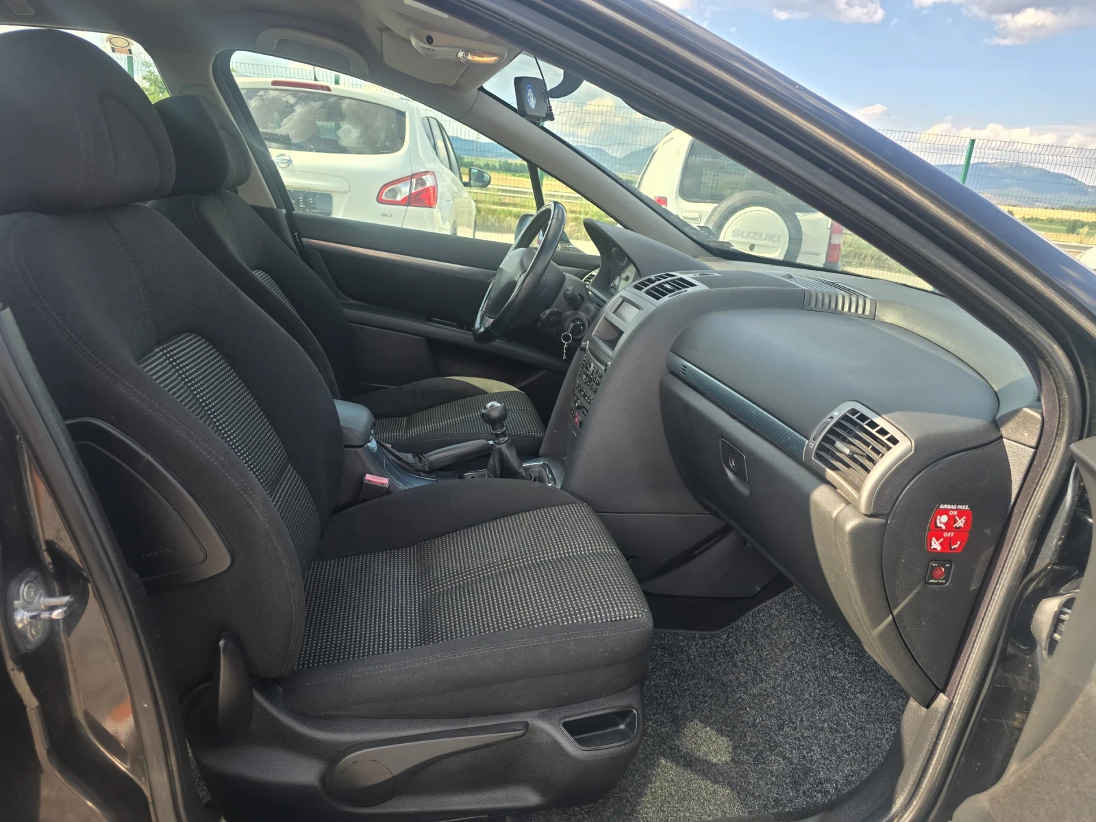 Peugeot 407 2.2i 160кс 128600км. ОТ ПЪРВИ СОБСТВЕНИК - изображение 10