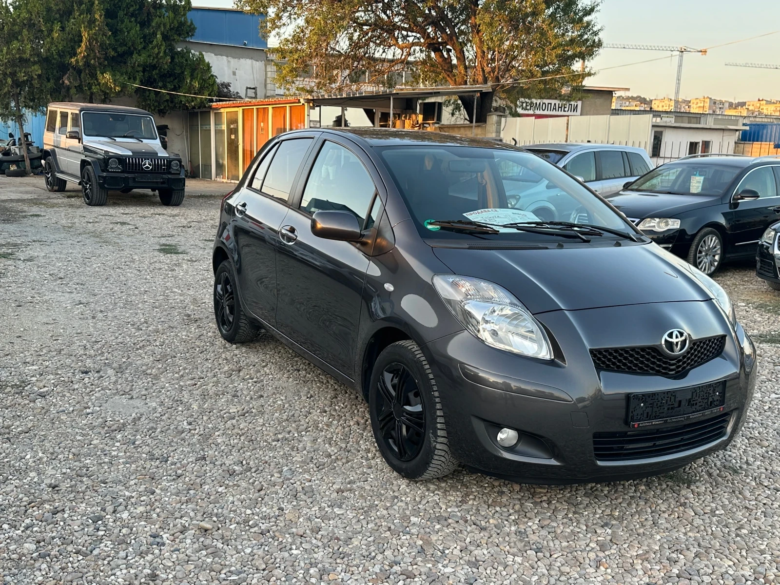 Toyota Yaris 1.3VVT-I - изображение 3