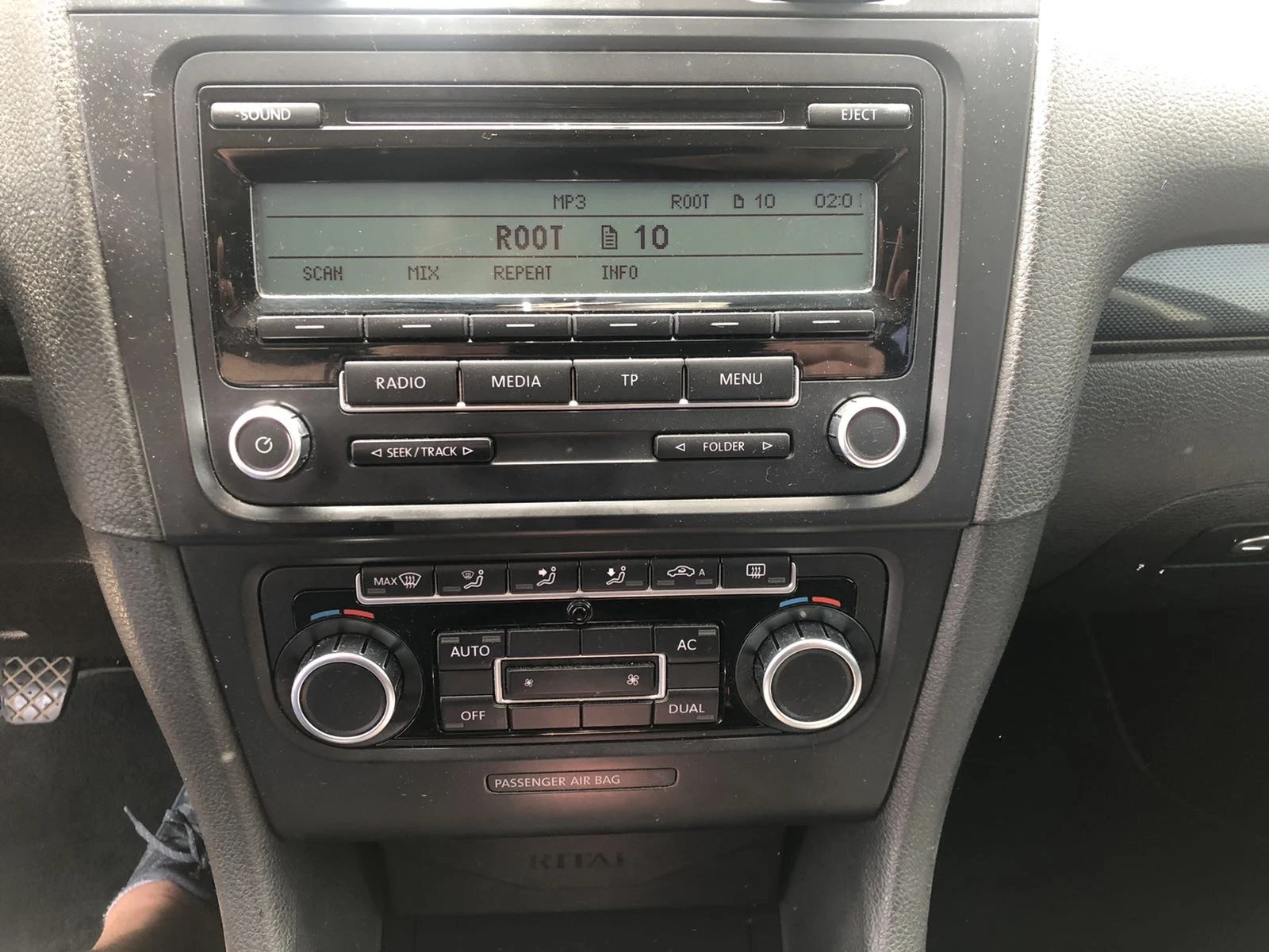 VW Golf  - изображение 8