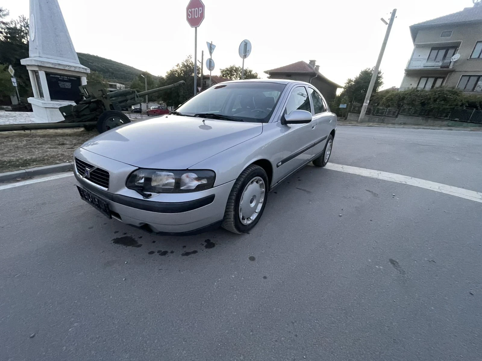 Volvo S60 D5 - изображение 8