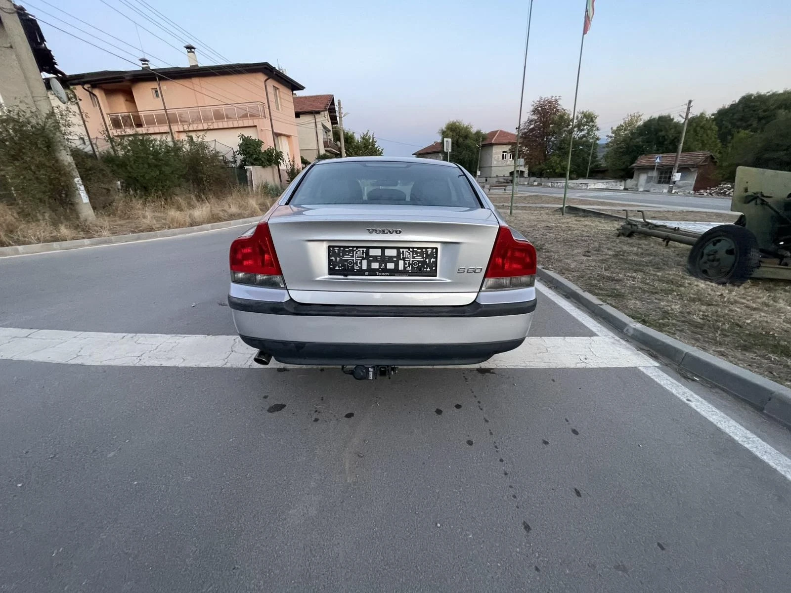 Volvo S60 D5 - изображение 4