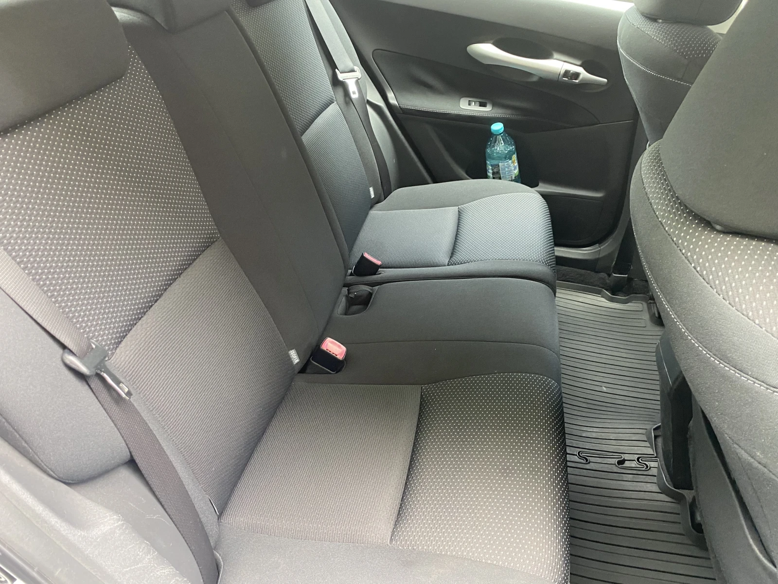 Toyota Auris 1.4 DID FACELIFT  - изображение 6