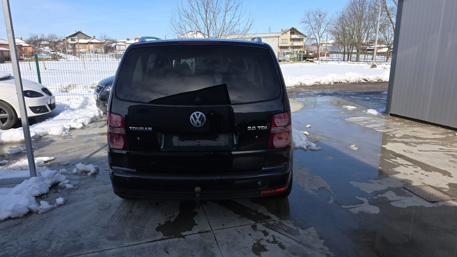 VW Touran 2.0 170, снимка 4 - Автомобили и джипове - 53211279