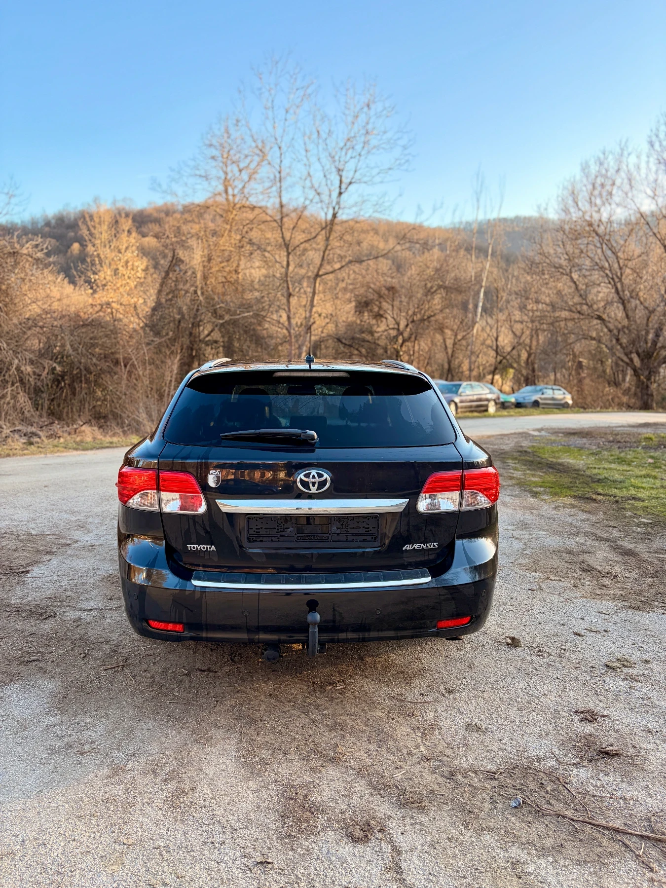 Toyota Avensis 2.0D4D FACELIFT, снимка 6 - Автомобили и джипове - 53708393