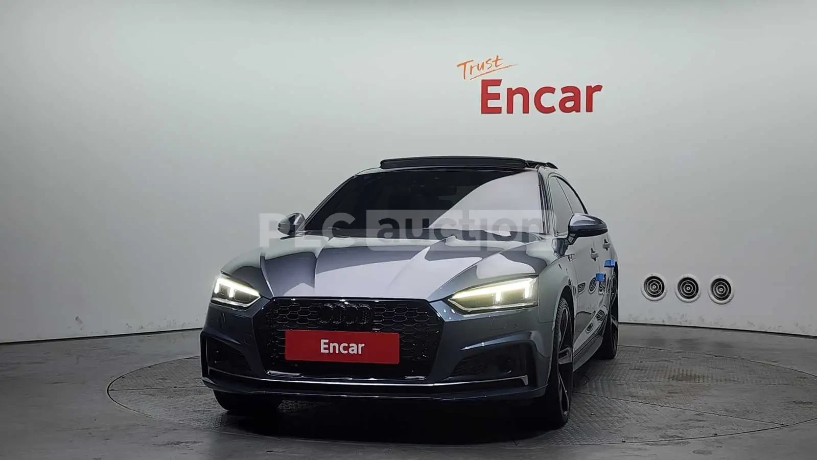 Audi A5 2019* S-LINE* DISTRONIK* DIGITAL* HEAD-UP* КРАЙНА , снимка 2 - Автомобили и джипове - 54019741