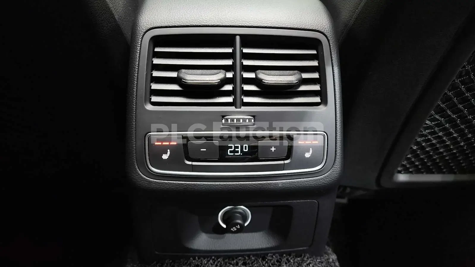 Audi A5 2019* S-LINE* DISTRONIK* DIGITAL* HEAD-UP* КРАЙНА , снимка 16 - Автомобили и джипове - 54019741