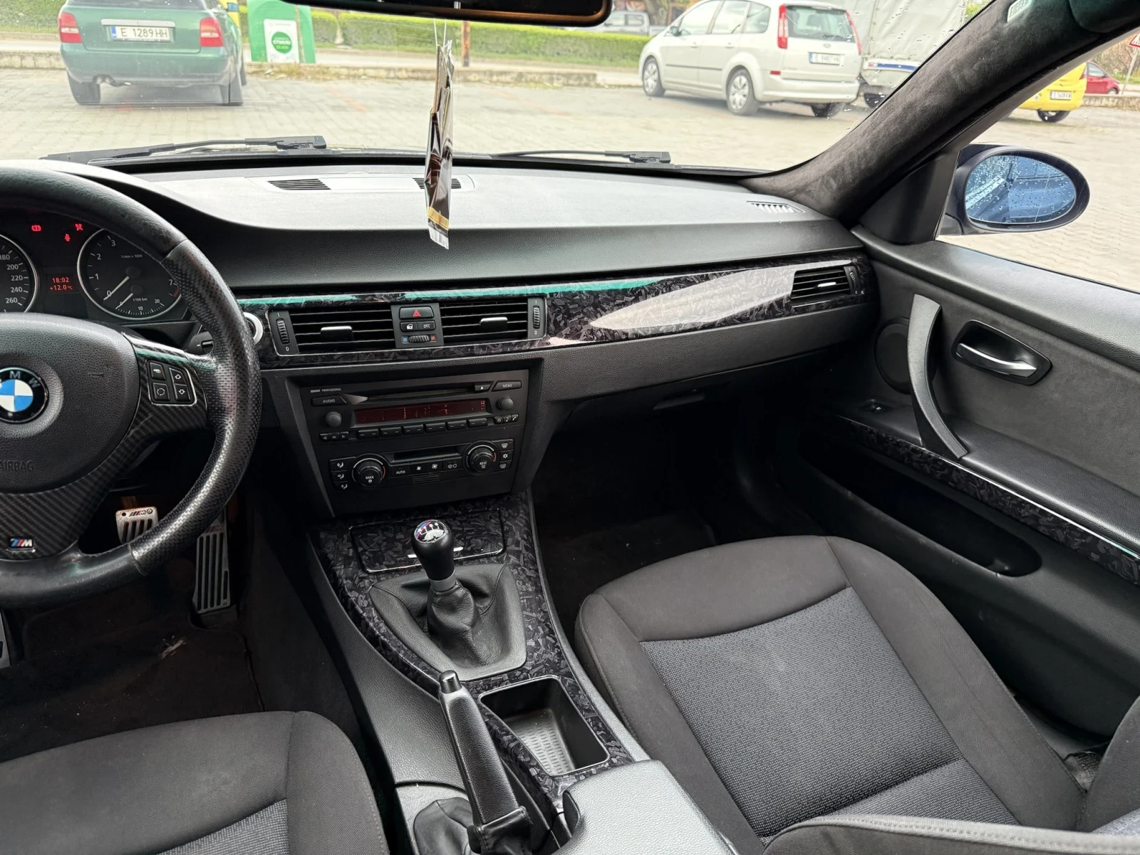 BMW 325 i Газов инж. 6скорости ТОП Алкантар, снимка 13 - Автомобили и джипове - 54648473
