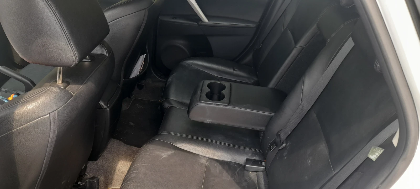 Mazda 3 2.2 Diesel, снимка 9 - Автомобили и джипове - 54297911