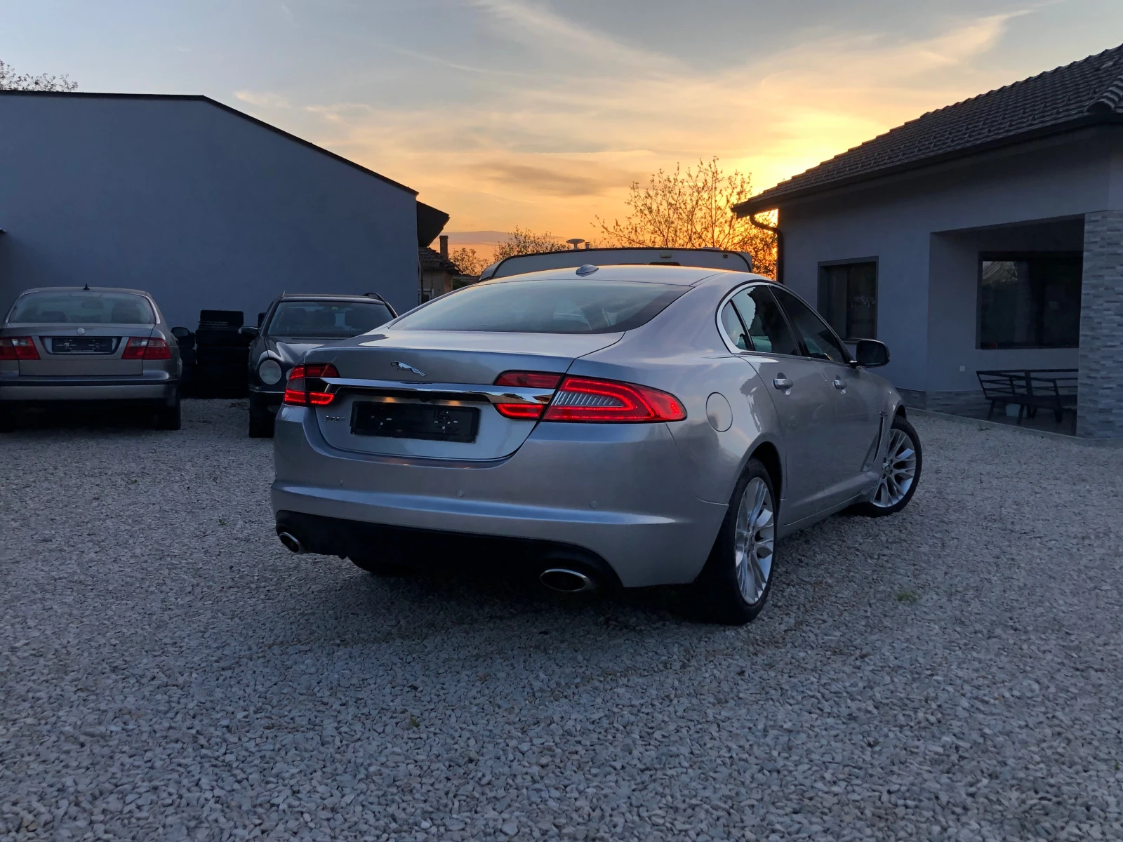 Jaguar Xf 3.0L TDI ШВЕЙЦАРИЯ, снимка 4 - Автомобили и джипове - 54347483