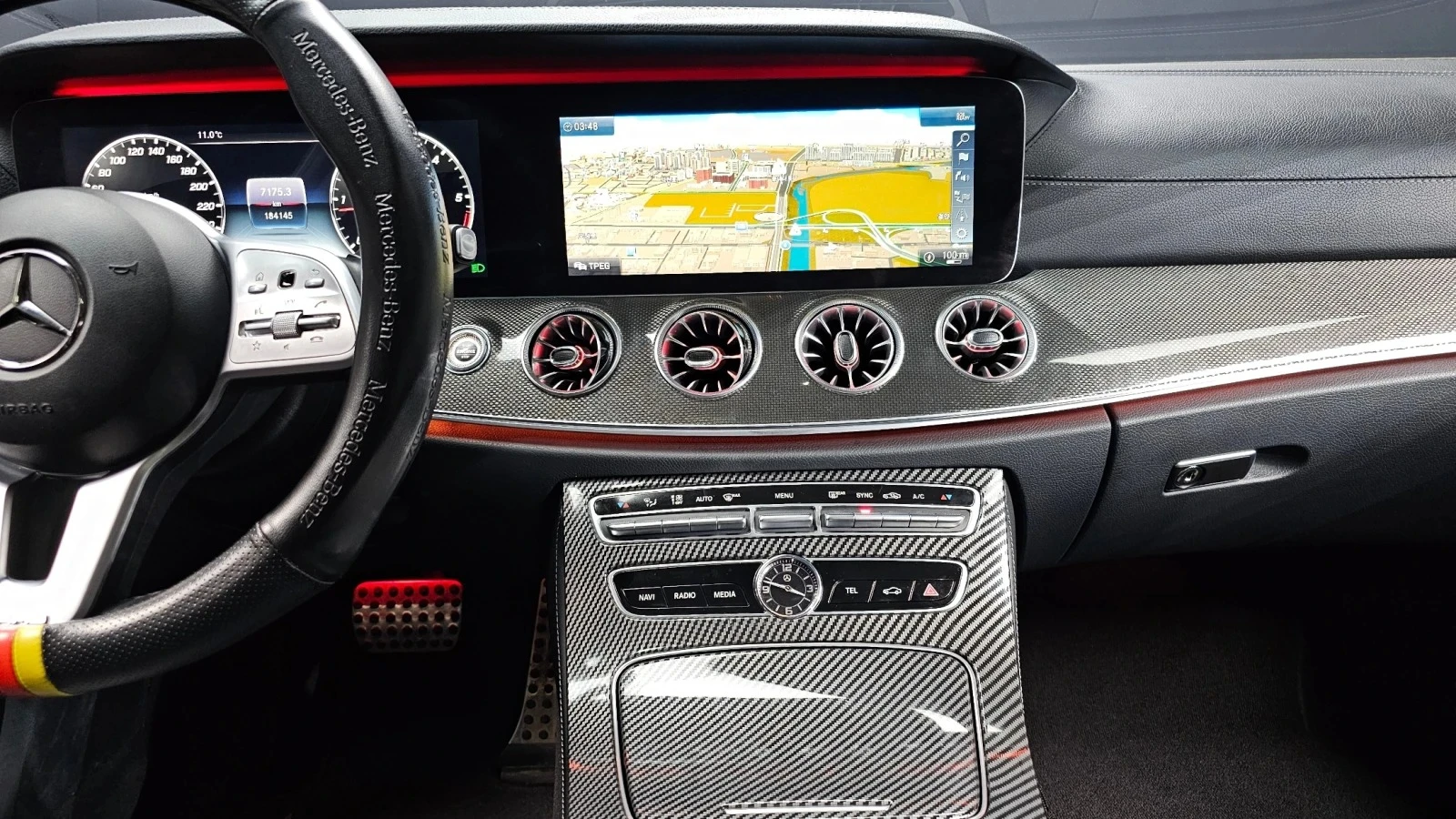 Mercedes-Benz CLS 300 | АВТОФИНАНСИРАНЕ | ФИКСИРАНА ЦЕНА ДО БЪЛГАРИЯ, снимка 10 - Автомобили и джипове - 55147125