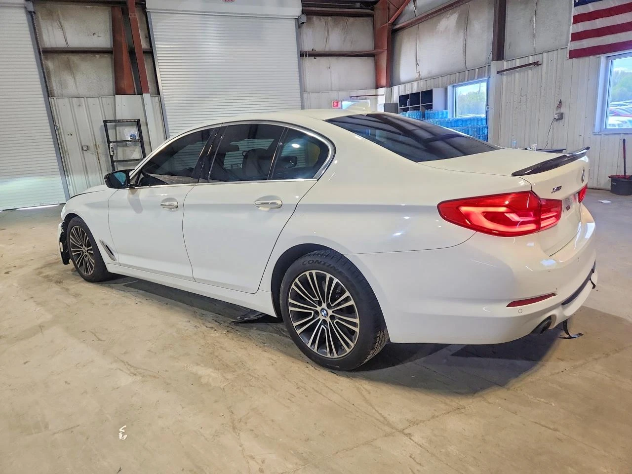 BMW 530 XI* ПОДГРЕВ* ШИБИДАХ* КАМЕРА* АМБИЕНТНО* BUY NOW* , снимка 2 - Автомобили и джипове - 55463998