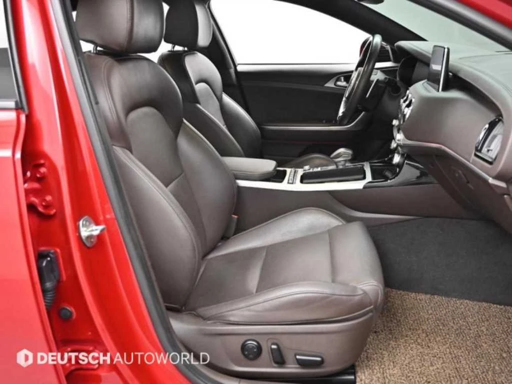 Kia Stinger 2.0* ЕЛ. БАГАЖНИК* BLIND SPOT* КРАЙНА ЦЕНА, снимка 10 - Автомобили и джипове - 55496159