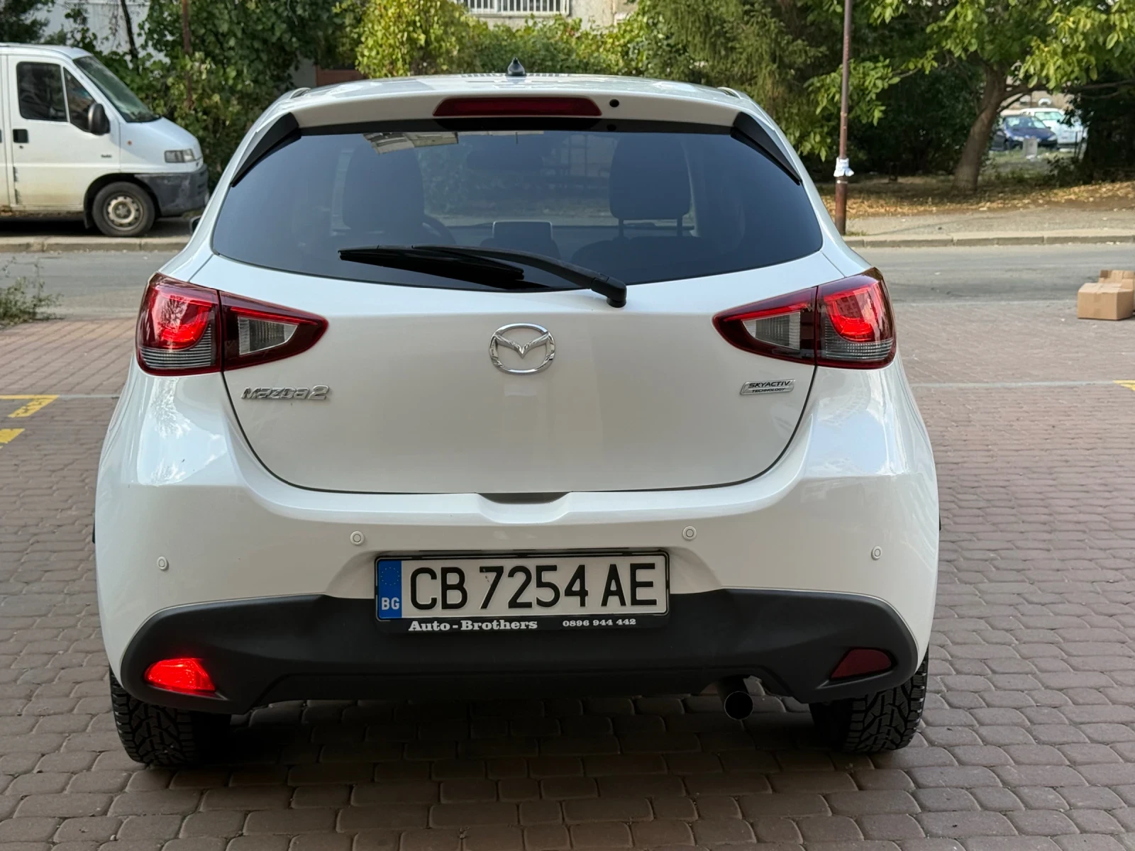 Mazda 2 1.5 dizel, снимка 5 - Автомобили и джипове - 55904680