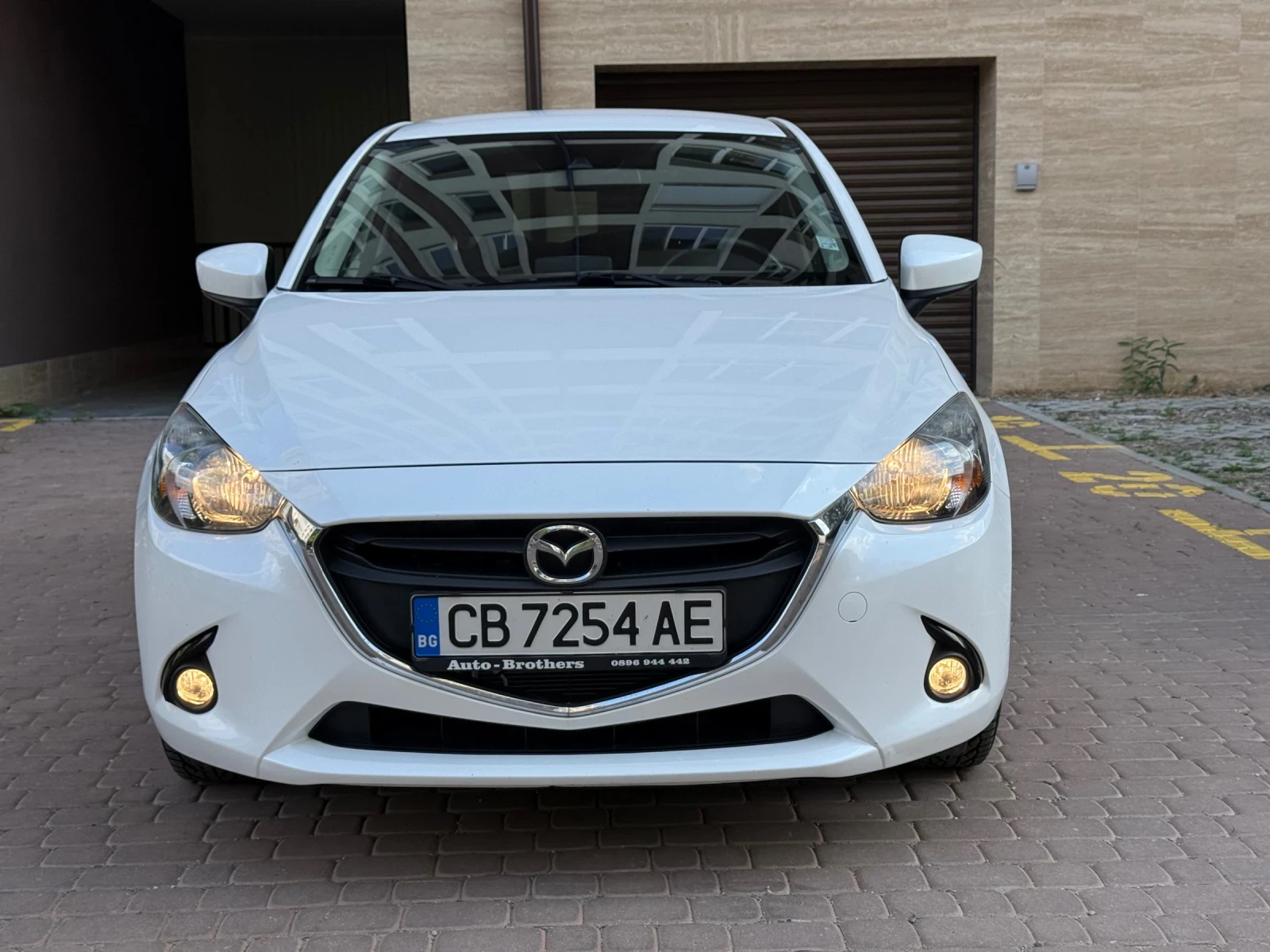Mazda 2 1.5 dizel, снимка 3 - Автомобили и джипове - 55904680